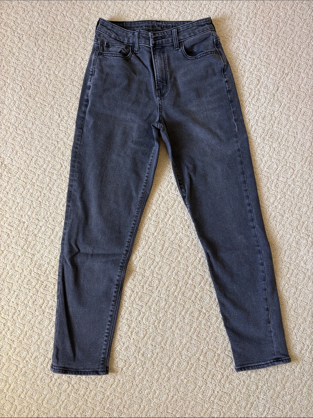 American Eagle mom Jean, black, size 4